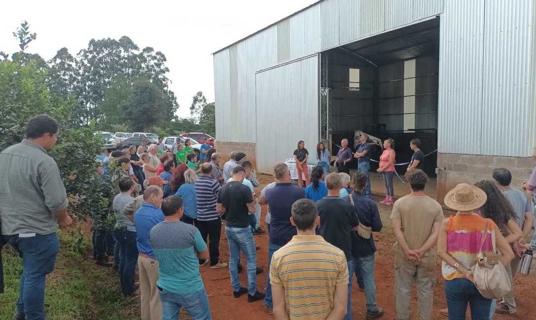 Imagen de Se inauguró la planta de abono y biofertilizantes para yerba mate y otros cultivos Imagen de Se inauguró la planta de abono y biofertilizantes para yerba mate y otros cultivos