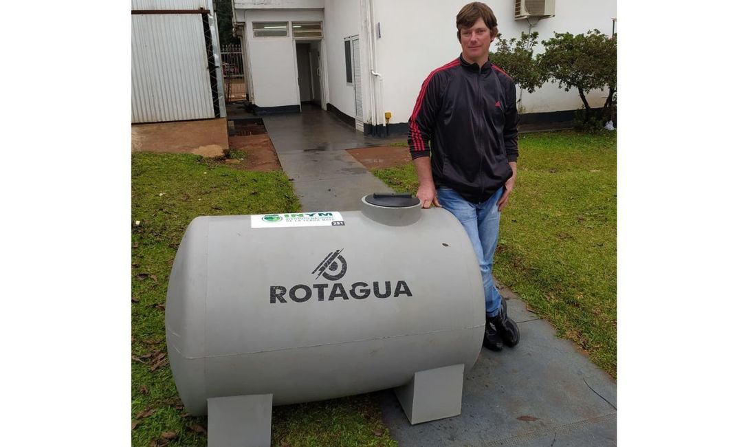 Imagen de Casi 7 mil herramientas, becas e indumentarias volcadas al sector yerbatero para mejorar la productividad