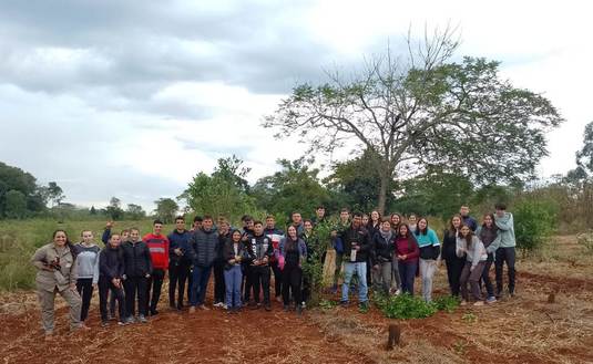 Imagen de Capacitación sobre poda de yerba mate en la EFA de El Soberbio