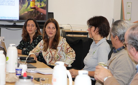 Imagen de Yerba mate con sombra, la experiencia de Guayaki en el INYM