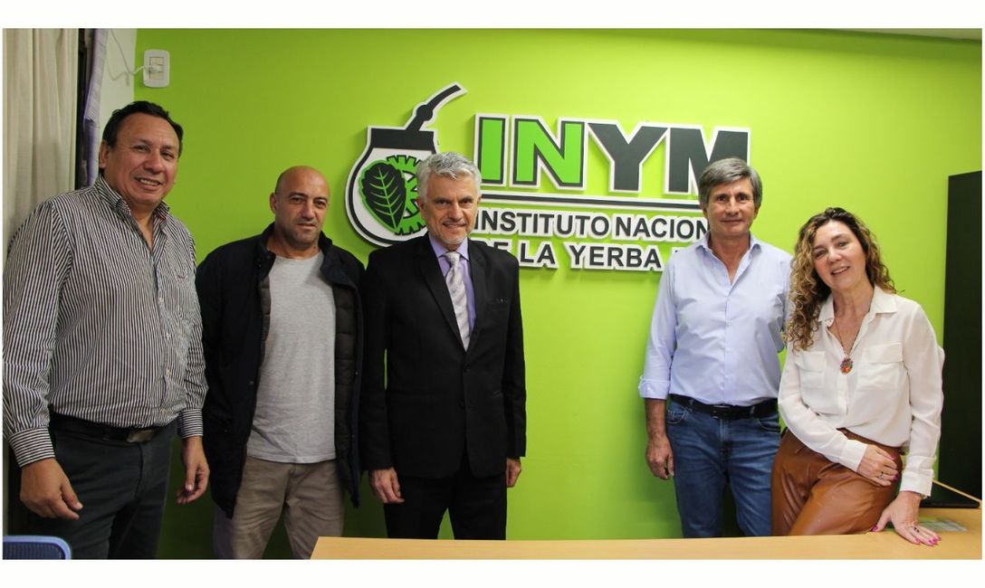 Imagen de Reunión sobre la presencia de la yerba mate en India Imagen de Reunión sobre la presencia de la yerba mate en India