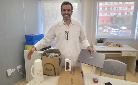 Imagen de El INYM efectuó donación para el Instituto Misionero del Cáncer