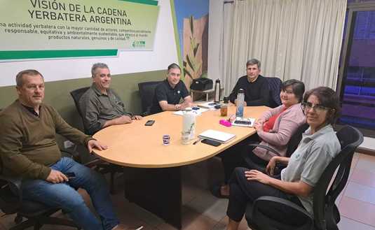 Imagen de Manejo integrado de suelo, planta y animales en yerbales
