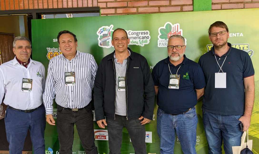 Imagen de La yerba mate argentina en el Congreso Sudamericano Imagen de La yerba mate argentina en el Congreso Sudamericano