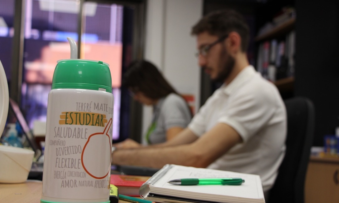 Imagen de El Mate en la Escuela se consolida con el respaldo de emprendedores del sector Imagen de El Mate en la Escuela se consolida con el respaldo de emprendedores del sector