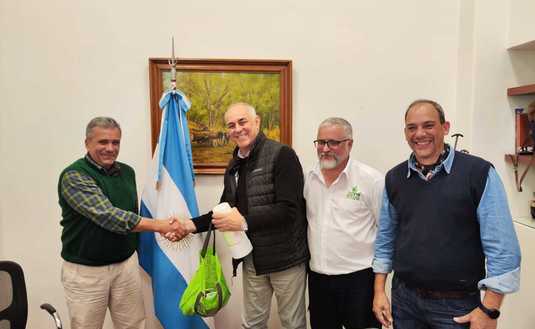 Imagen de Reunión de trabajo en Agricultura de Nación