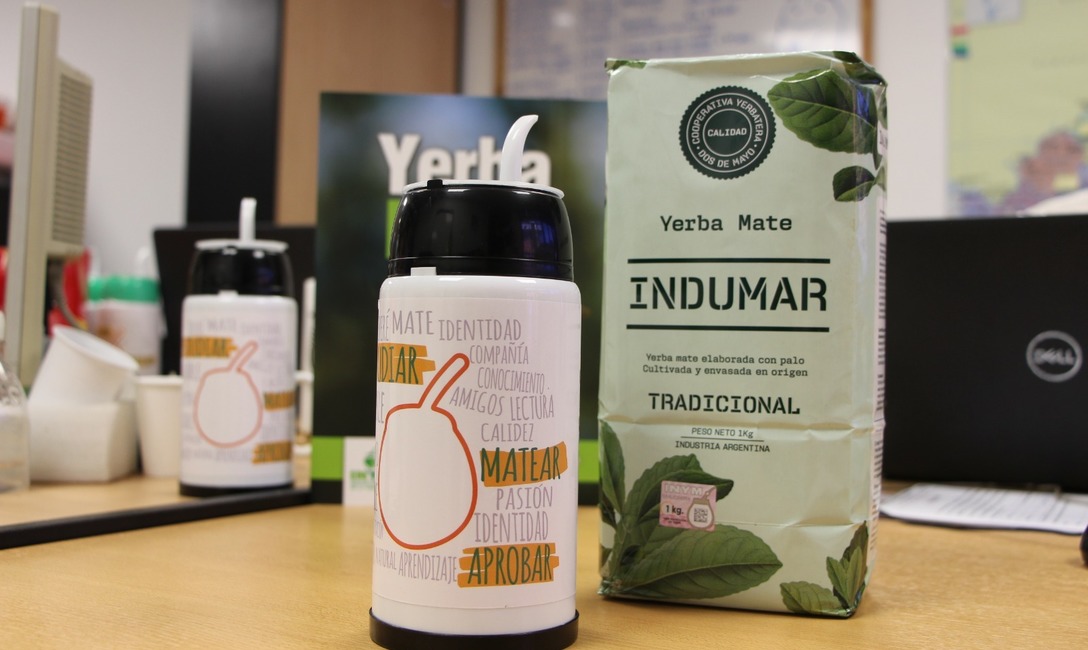 Imagen de Yerba Indumar apoya a estudiantes de San Vicente Imagen de Yerba Indumar apoya a estudiantes de San Vicente