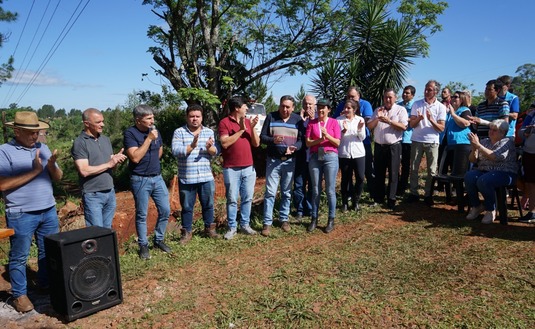 Imagen de Donación de un secadero. El presidente del INYM destacó el rasgo solidario del cooperativismo