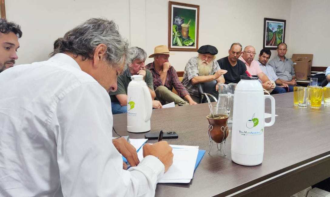 Imagen de Directores del INYM se reunieron con el Secretario de Industria y Desarrollo Productivo de la Nación Imagen de Directores del INYM se reunieron con el Secretario de Industria y Desarrollo Productivo de la Nación