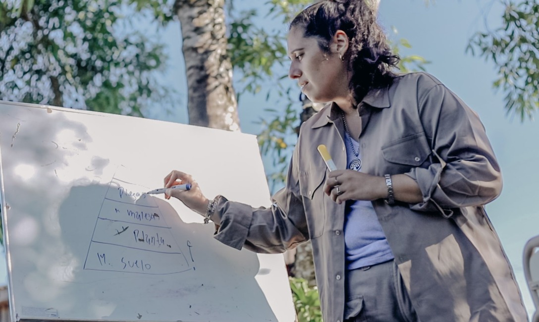 Imagen de Jornada de capacitación con productores de El Soberbio sobre manejo de suelo y fertilización Imagen de Jornada de capacitación con productores de El Soberbio sobre manejo de suelo y fertilización