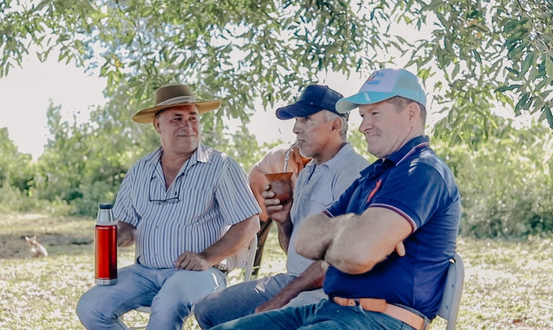 Imagen de Jornada de capacitación con productores de El Soberbio sobre manejo de suelo y fertilización Imagen de Jornada de capacitación con productores de El Soberbio sobre manejo de suelo y fertilización