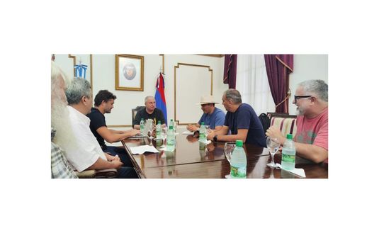 Imagen de Reunión con el gobernador Passalacqua