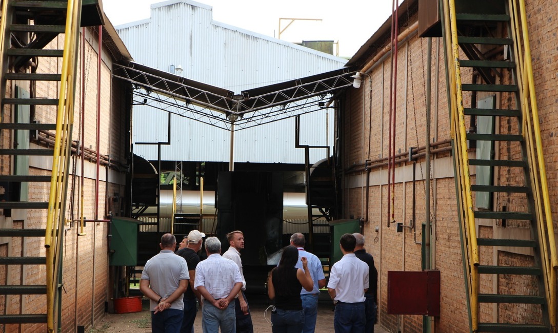 Imagen de Jornada de integración de la Federación Internacional de Productores con recorrido por plantaciones, secadero y molino Imagen de Jornada de integración de la Federación Internacional de Productores con recorrido por plantaciones, secadero y molino