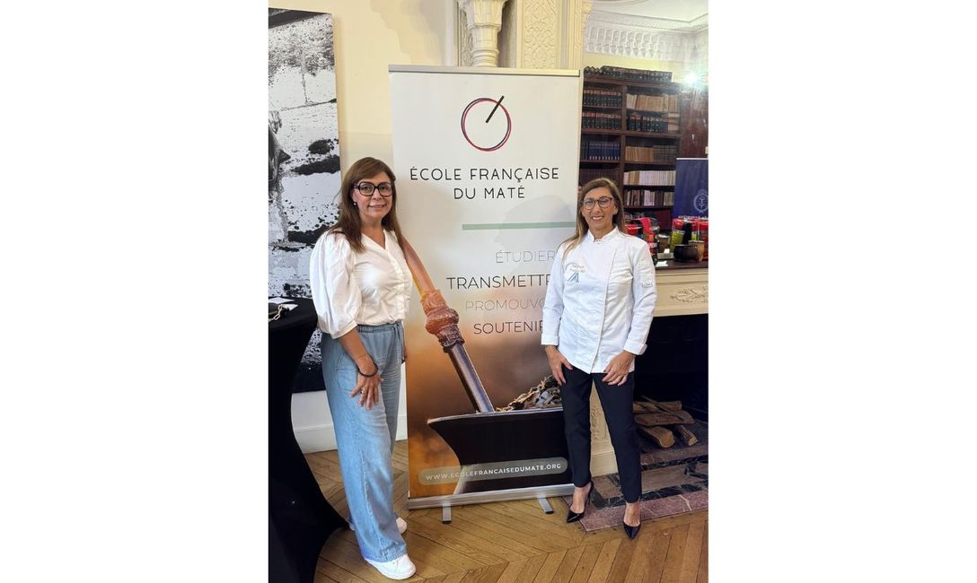 Imagen de El mate en la Embajada Argentina en Francia Imagen de El mate en la Embajada Argentina en Francia