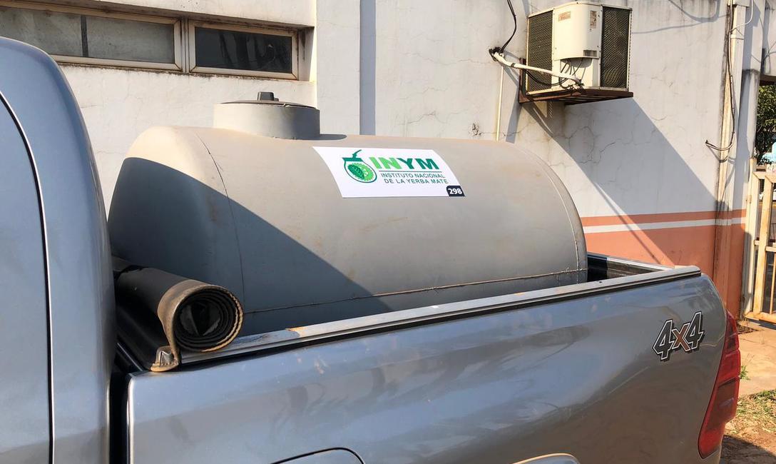 Imagen de El INYM entreg&oacute; herramientas e indumentaria en doce localidades de la cuenca yerbatera