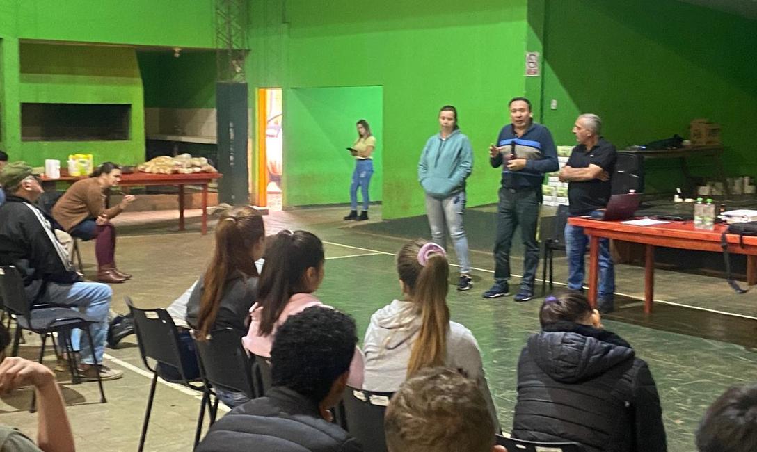 Imagen de El Alto Uruguay cerró la cosecha con una jornada técnica Imagen de El Alto Uruguay cerró la cosecha con una jornada técnica