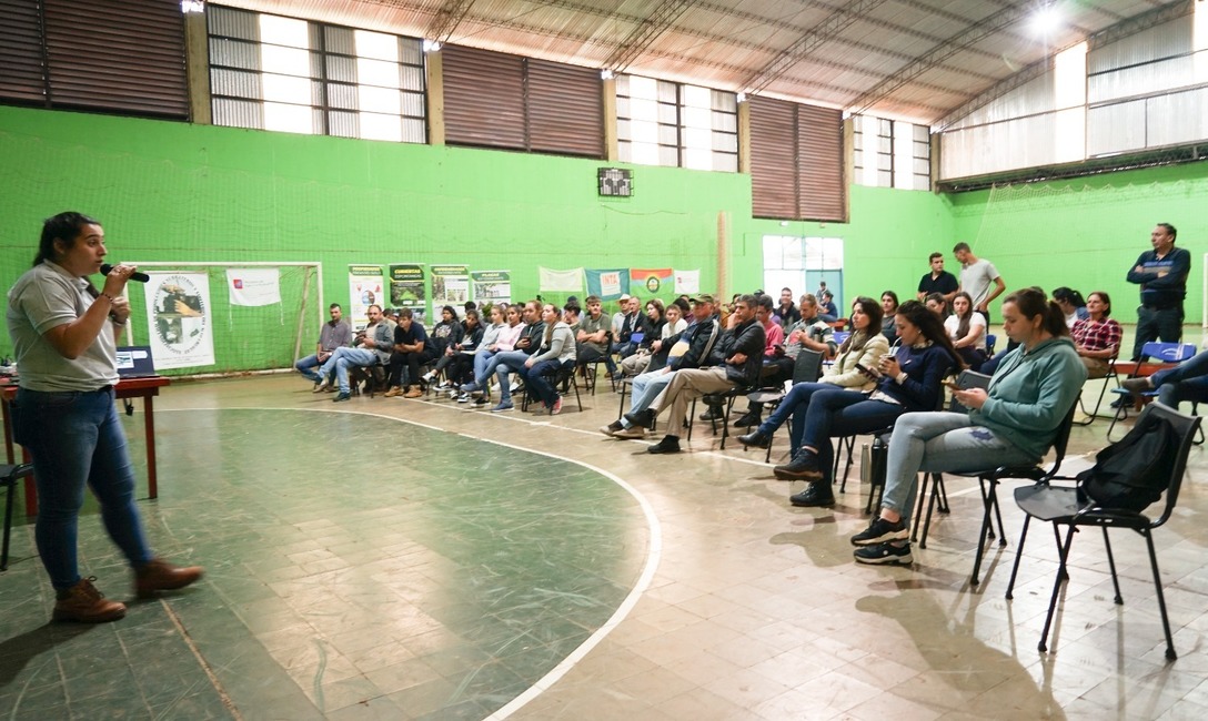 Imagen de El Alto Uruguay cerró la cosecha con una jornada técnica Imagen de El Alto Uruguay cerró la cosecha con una jornada técnica