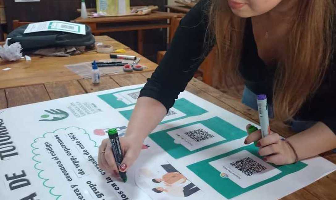 Imagen de Tania y Gustavo, a punto de recibirse como Ingenieros Agrónomos tras estudiar con becas del INYM Imagen de Tania y Gustavo, a punto de recibirse como Ingenieros Agrónomos tras estudiar con becas del INYM