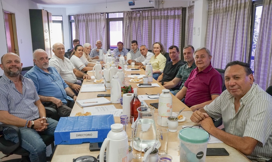 Imagen de Primera reunión con nuevos integrantes del Directorio del INYM Imagen de Primera reunión con nuevos integrantes del Directorio del INYM