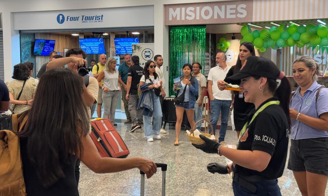 Imagen de Yerba Mate Argentina en la playa Imagen de Yerba Mate Argentina en la playa