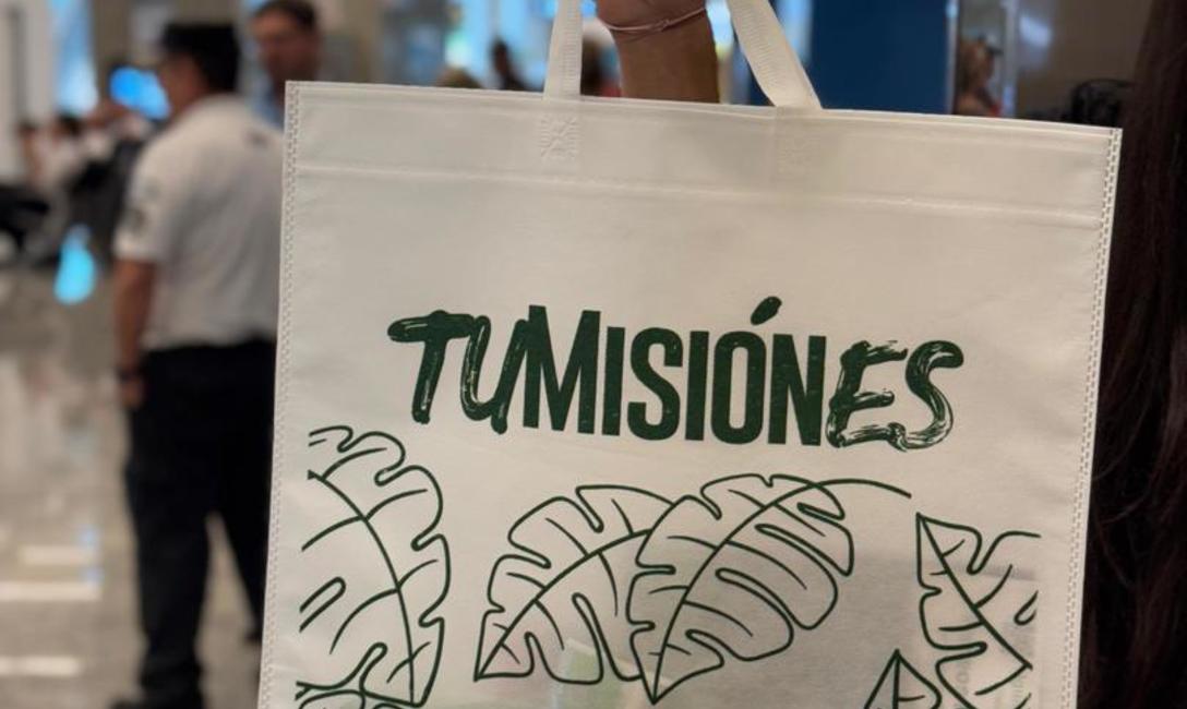 Imagen de Yerba Mate Argentina en la playa Imagen de Yerba Mate Argentina en la playa