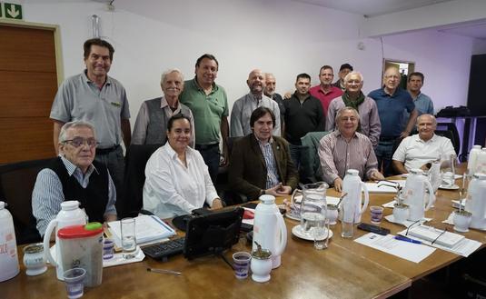 Imagen de El Directorio del INYM recibió al presidente de CONINAGRO