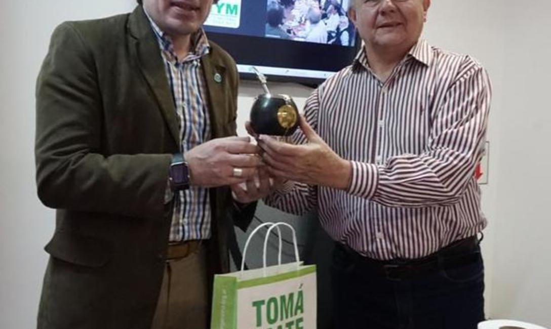 Imagen de El Directorio del INYM recibió al presidente de CONINAGRO Imagen de El Directorio del INYM recibió al presidente de CONINAGRO