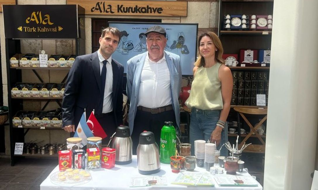 Imagen de Yerba Mate Argentina en Turquía Imagen de Yerba Mate Argentina en Turquía