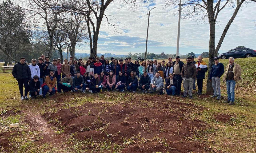 Imagen de Jornada de manejo y control de hormigas en San Pedro Imagen de Jornada de manejo y control de hormigas en San Pedro