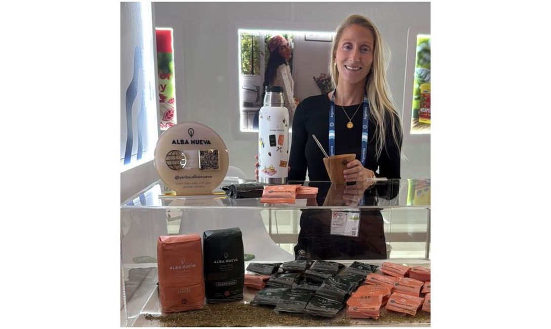 Imagen de El INYM y 13 empresas y cooperativas buscan sumar consumidores y consolidar el mercado de la Yerba Mate Argentina en la feria ANUGA 2025, en Alemania Imagen de El INYM y 13 empresas y cooperativas buscan sumar consumidores y consolidar el mercado de la Yerba Mate Argentina en la feria ANUGA 2025, en Alemania