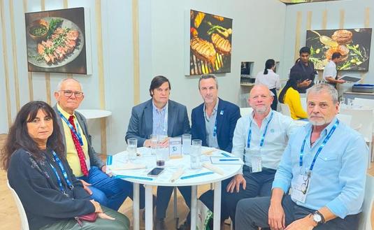 Imagen de Reuniones para posicionar en forma conjunta los productos argentinos en el exterior