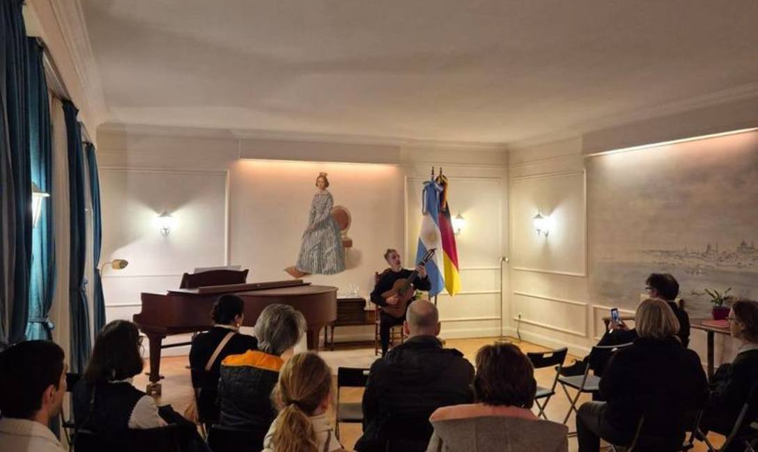 Imagen de Yerba Mate Argentina en evento del Consulado Argentino en Bonn Imagen de Yerba Mate Argentina en evento del Consulado Argentino en Bonn