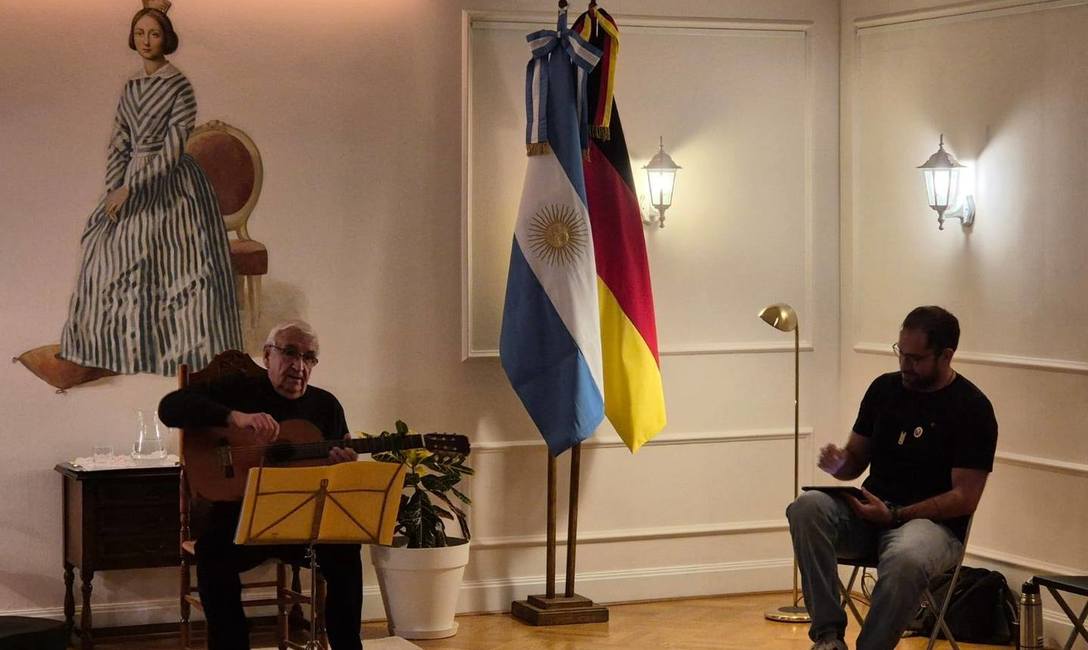 Imagen de Yerba Mate Argentina en evento del Consulado Argentino en Bonn Imagen de Yerba Mate Argentina en evento del Consulado Argentino en Bonn