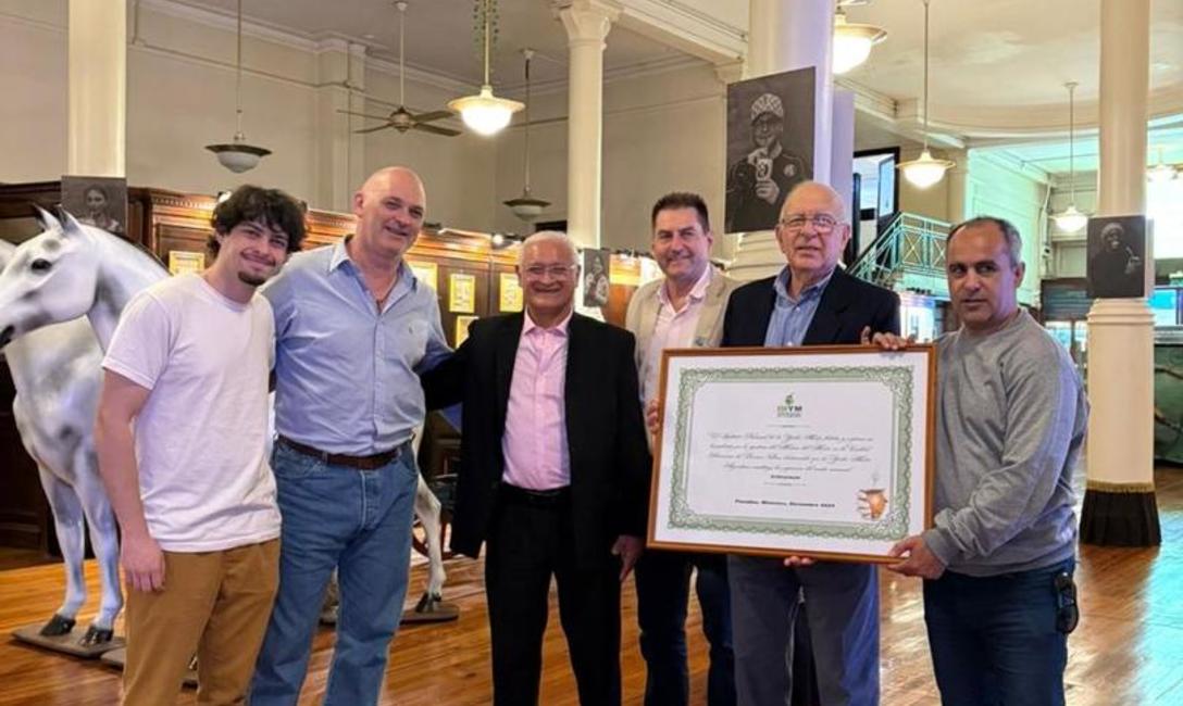 Imagen de Reconocimiento del INYM al Museo del Mate en Buenos Aires Imagen de Reconocimiento del INYM al Museo del Mate en Buenos Aires