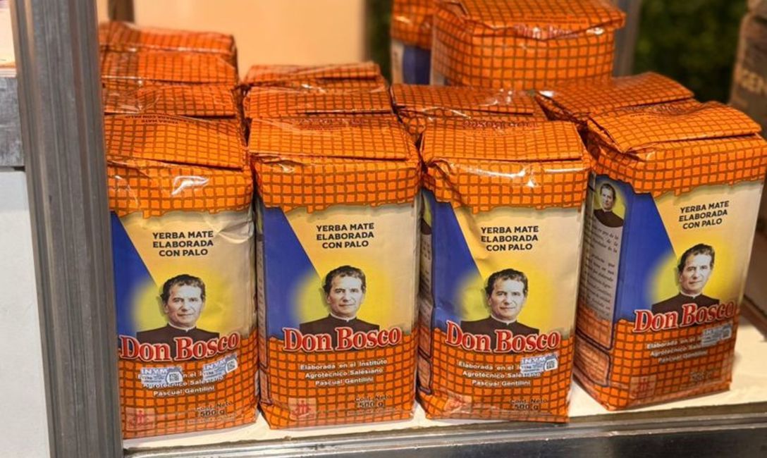 Imagen de La yerba mate estuvo presente en la principal feria de distribuidores y mayoristas de alimentos del pa&iacute;s